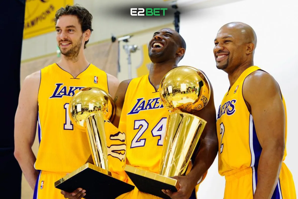 Most Iconic NBA Dynasties: Lakers, Bulls, Warriors & More - Legendary Teams