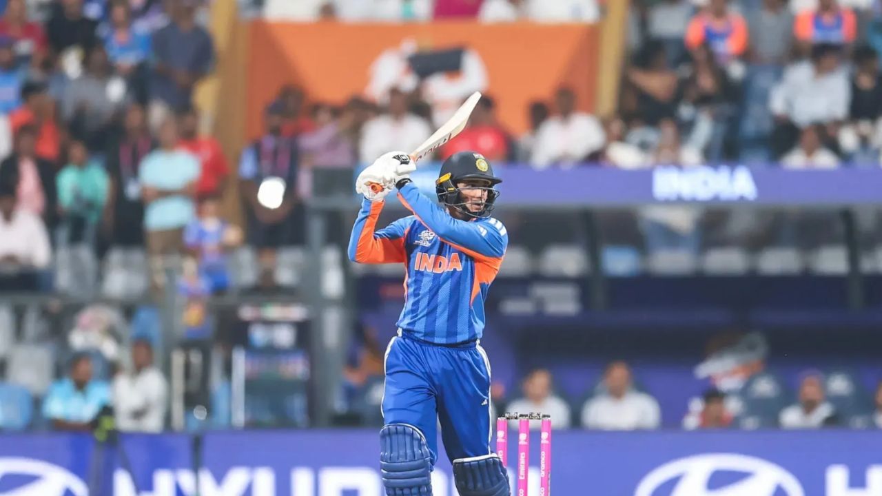 100+ T20I Sixes, Abhishek Sharma – 102 T20I Sixes