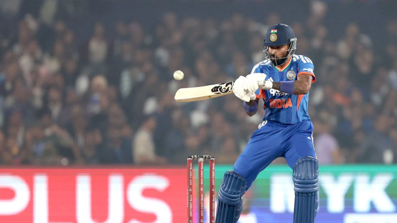 100+ T20I Sixes, Hardik Pandya – 126 T20I Sixes