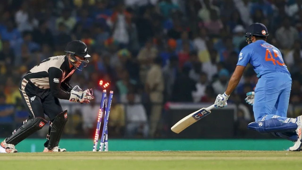 3. India Bowled Out for 79 vs New Zealand in T20 World Cup 2016