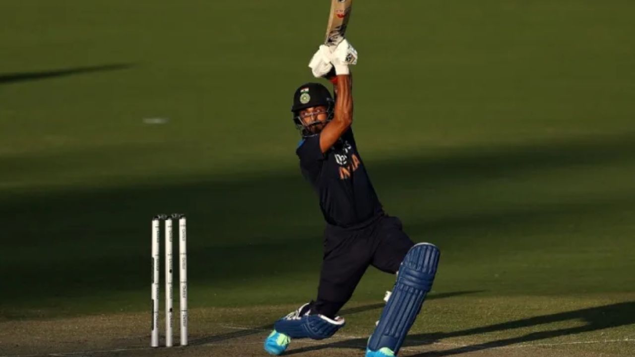 3. Virat Kohli’s 77 Run Knock (2021)*