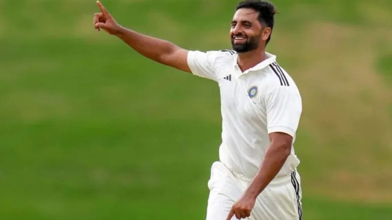 Joint Most Five-Wicket Hauls by a Pacer in a Single Ranji Trophy Season
