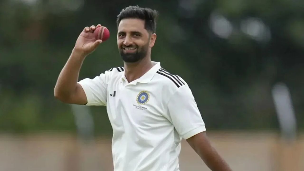 First J&K bowler to claim 50-plus wickets in a Ranji Trophy season