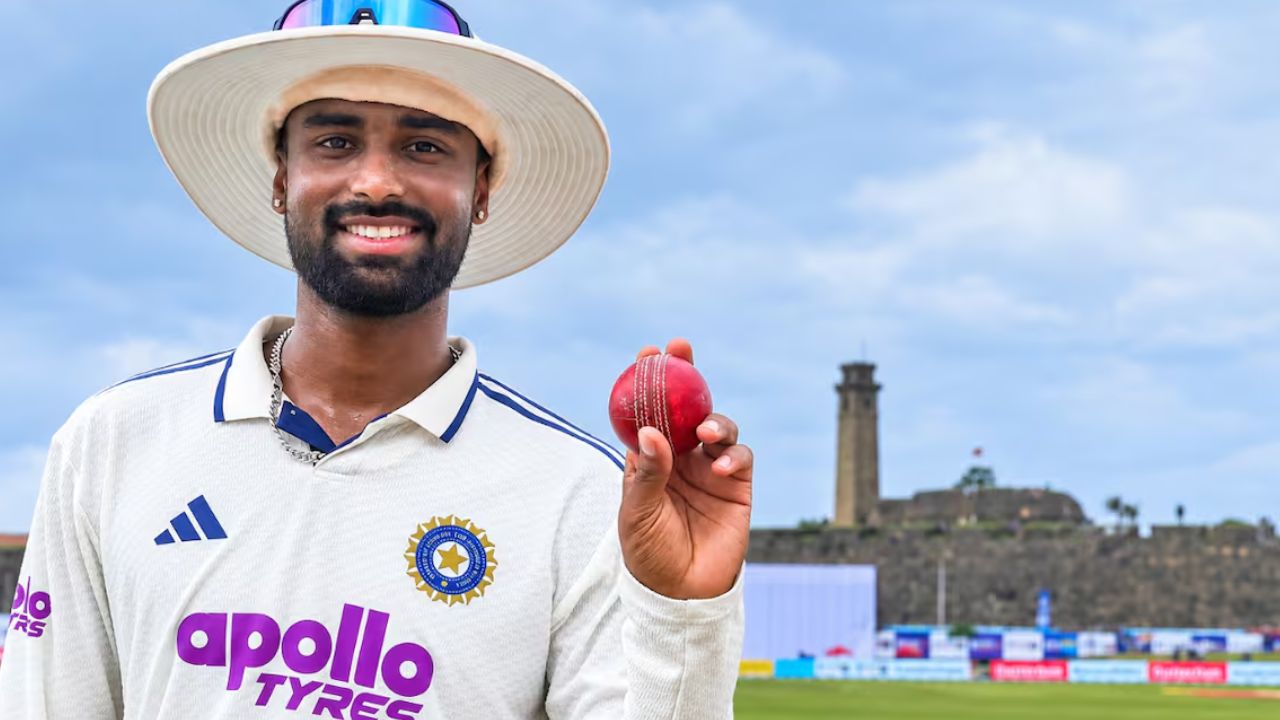 5. Manav Suthar Second Indian bowler with consecutive six-wicket hauls since Test debut